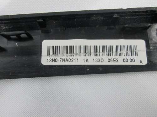 Acer Aspire V3 VA70 Front Bezel 13N0-7NA0211